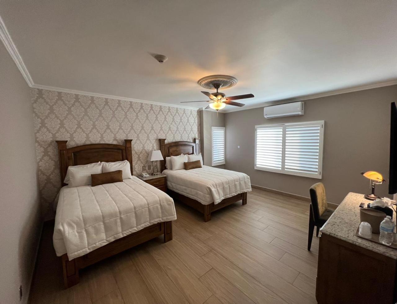 Hotel Caesars Tijuana Bagian luar foto
