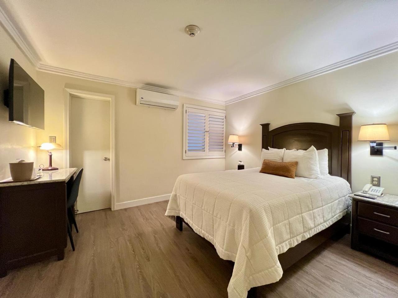 Hotel Caesars Tijuana Bagian luar foto