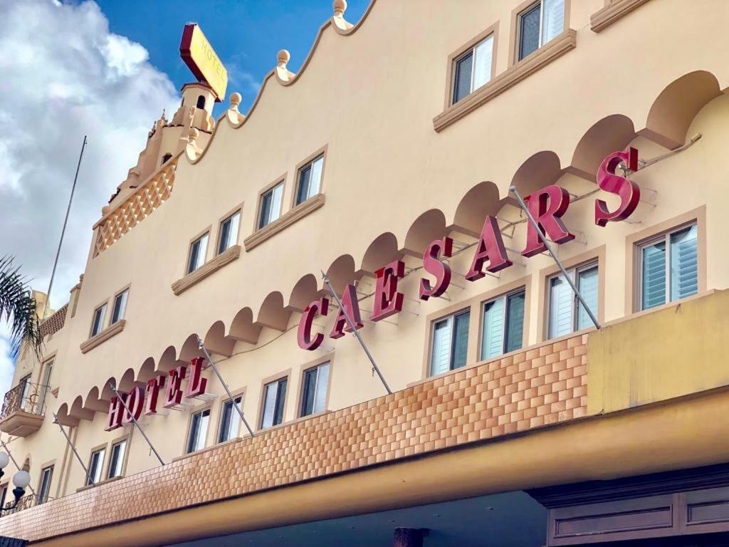 Hotel Caesars Tijuana Bagian luar foto